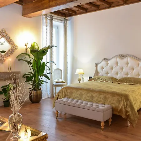 Trevi Fountain Elegant Apartment Rom