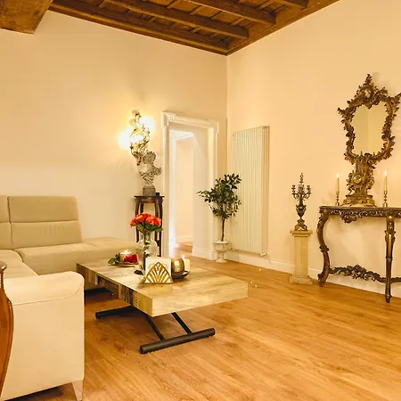 Apartment Trevi Fountain Elegant Rom