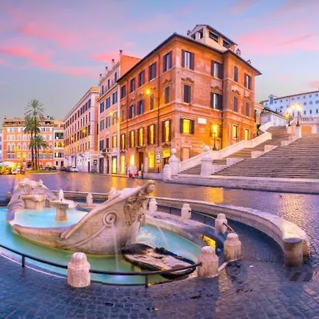 Trevi Fountain Elegant Rom