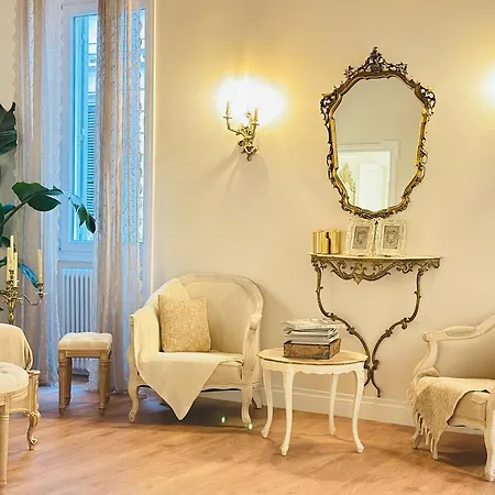 Apartment Trevi Fountain Elegant Rom